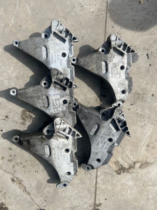 06009 Suport Motor / Distributie Volkswagen Skoda Seat 1.6 / 2.0 TDI 03L199207