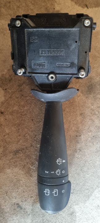 04561 Maneta stergator dacia sandero e10646794