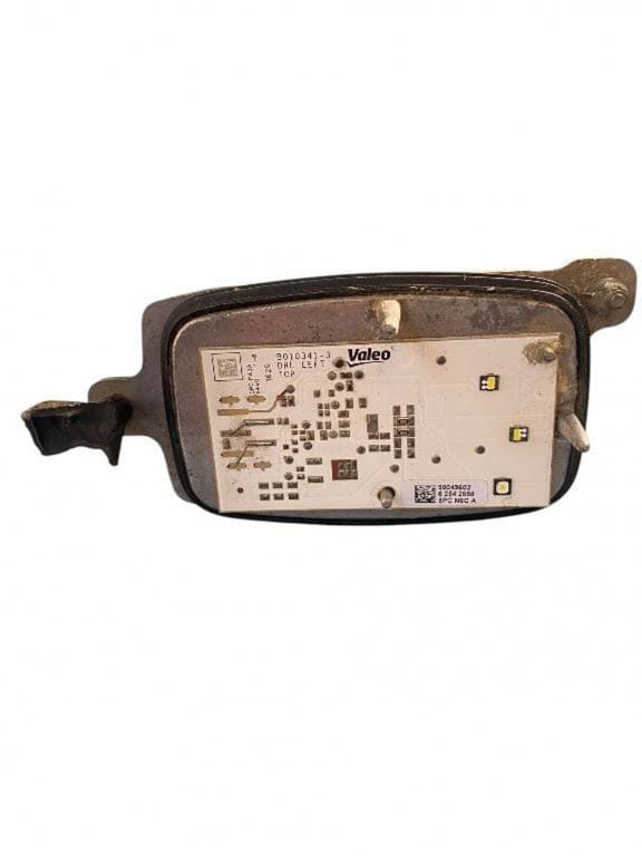 Alte piese Electrica & Electronica Renault Megane Megane IV 2016 90049602