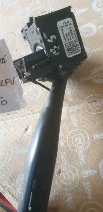 00211 Comutator /maneta stergator Vw, Seat, Skoda, Vw Golf 5