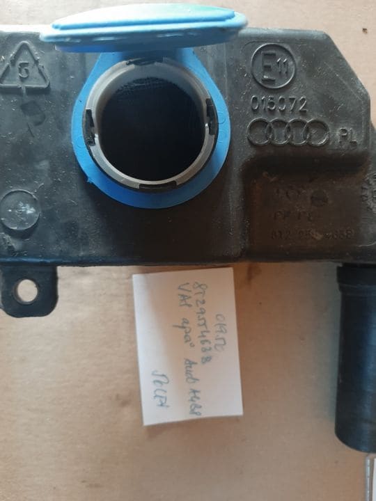 01952 Vas apa Audi A4 B8
