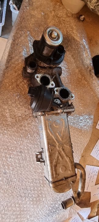 00805 Racitor gaze cu egr vag 1.6 tdi cay 03l131512cf