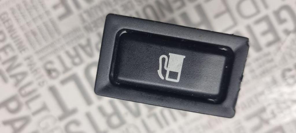 04573 Buton deschidere rezervor toyota avensis 156795