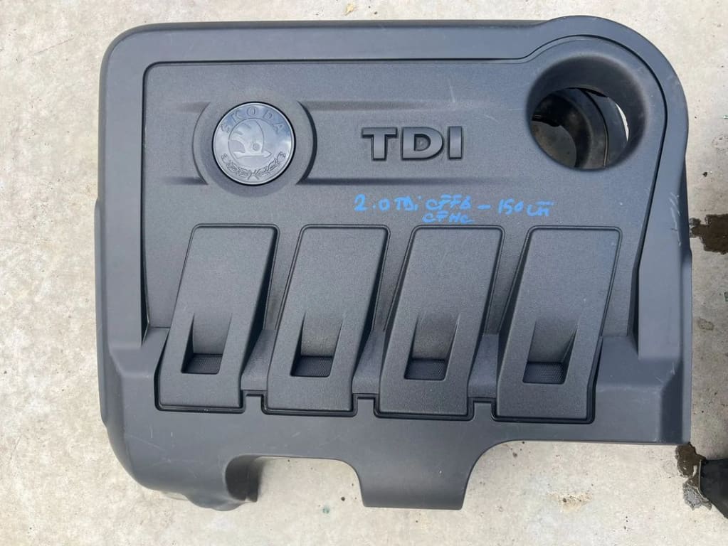 CAPAC PROTECTIE MOTOR 2.0 TDI VW / SKODA COD MOTOR CFFB / CFHC