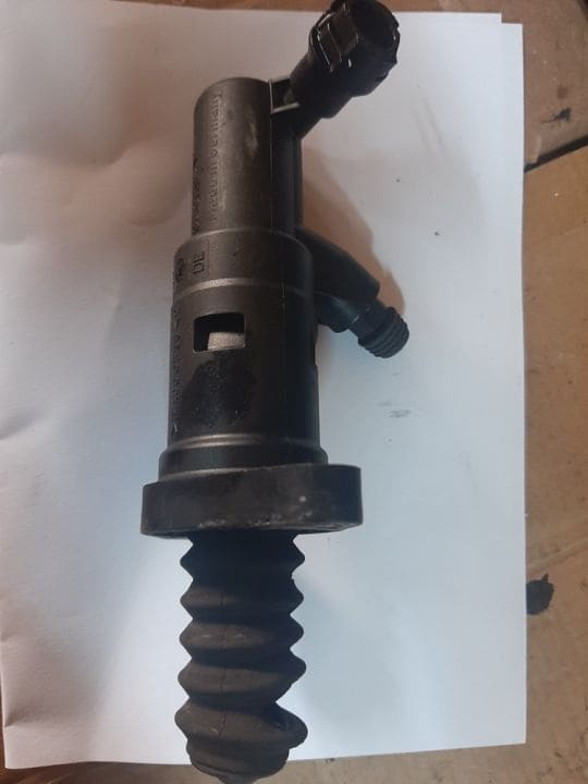 02622 Cilindru receptor ambreiaj Vw Passat Cc