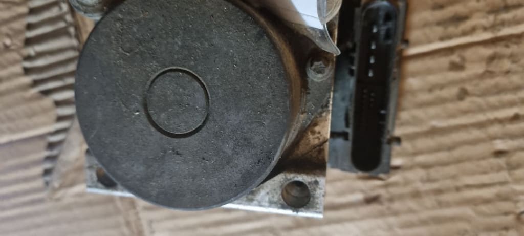 03440 Pompa abs dacia logan 265800584 0265231993