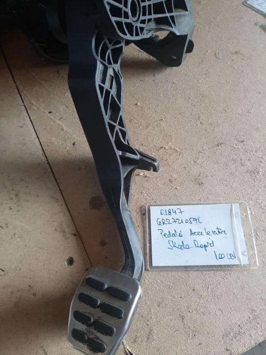 01847 Pedala acceleratie Skoda Rapid