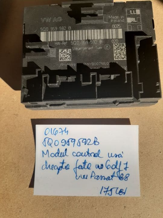 01674 Modul control usa dreapta fata Vw Golf 7, Vw Passat B8