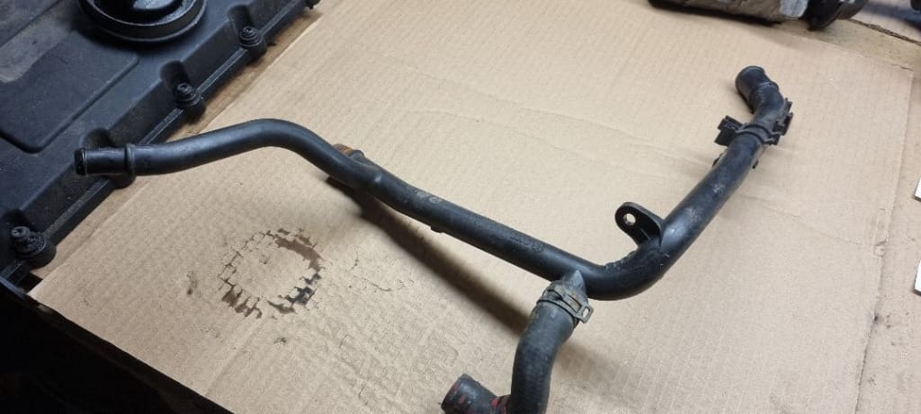 05538 Conducta apa lichid racire 1.6 tdi 03L121065F