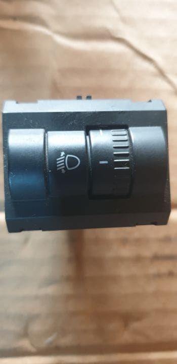 03175 Buton reglaj lumini Skoda /Seat