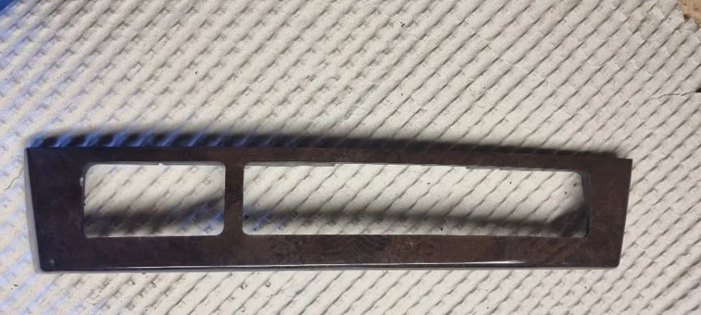 05624 Panou accesorii frigorifice bmw s7 e65 7025315