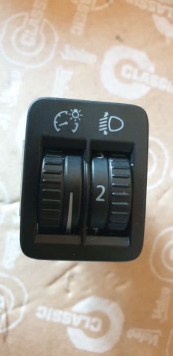01580 Buton reglaj intensitate lumini Vw Passat B7 Break