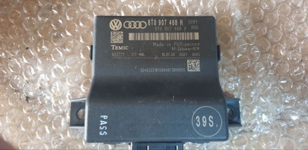 03888 Modul CAN Gateway Audi A4 B8