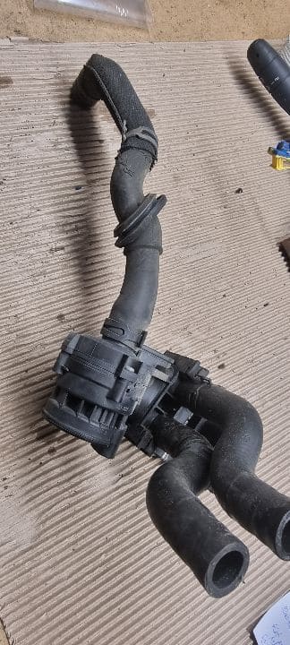 00406 05625 Pompa recirculare apa 2.0 tdi audi a6 c6 0392023007 4f2959617