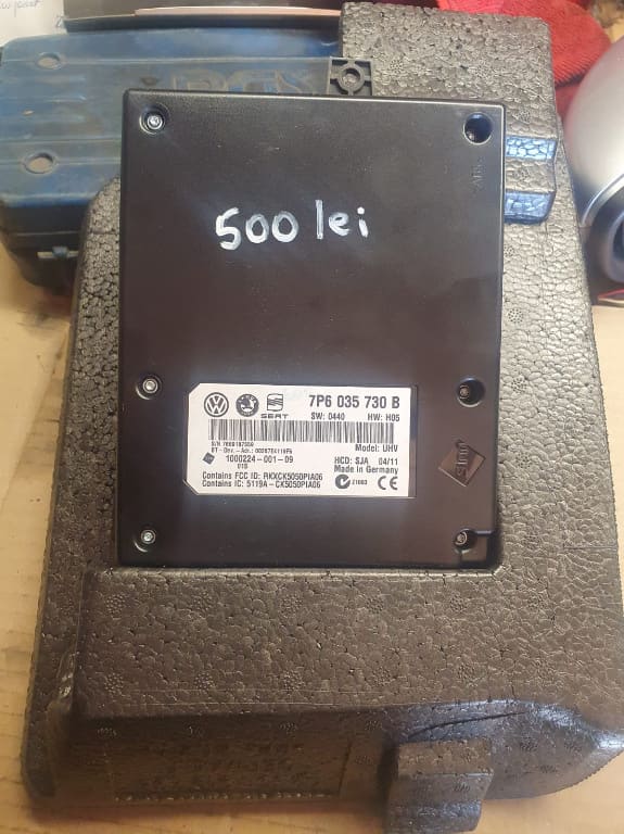 Modul Bluetooth VW Seat Skoda cod 7P6035730B