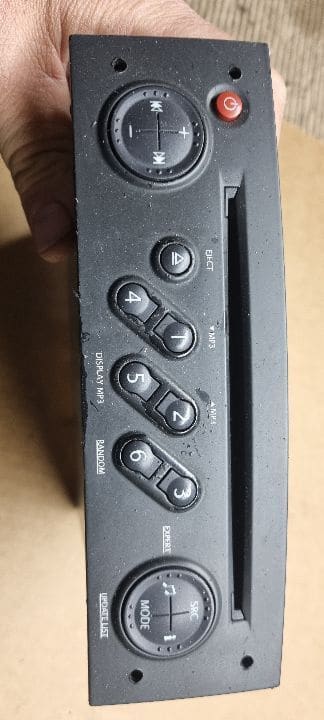 04673 Cd player megane 2 8200633637t 8200633637a