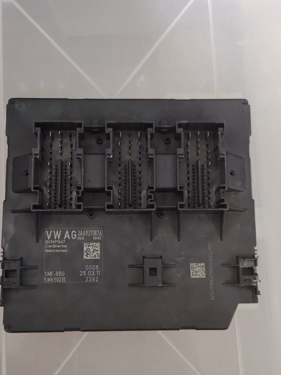 17C / L4 05698:3AA937087A Modul Confort VW Passat / CC / SEAT