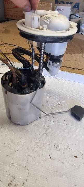 06282 Pompa combustibil rezervor , Vw Passat (3C) 2.0 TfsI 3C0919051P