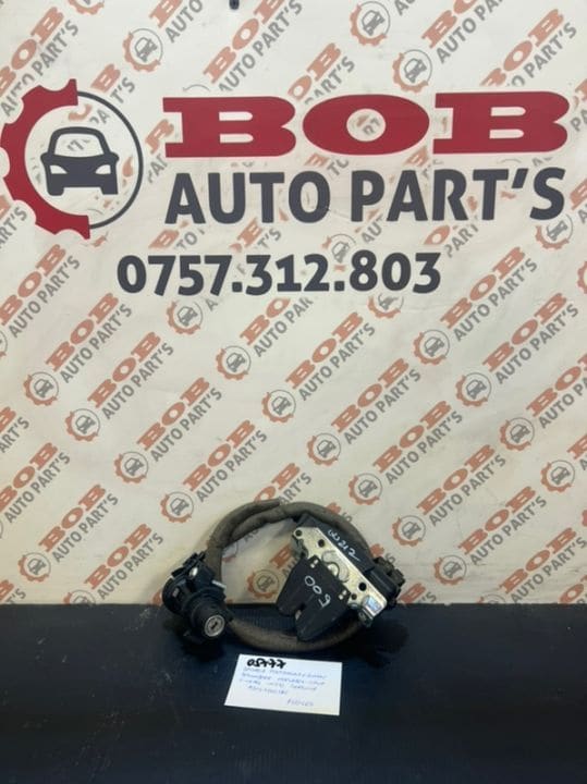 05777 Broasca Portbagaj + Buton Deschidere Mercedes-Benz E-Class W212 Berlina / A2047500185