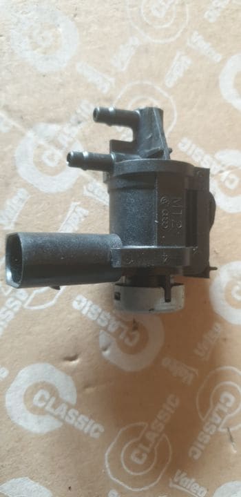 03389 04526 Electrovalva 1.6 tdi CAY gama VAG