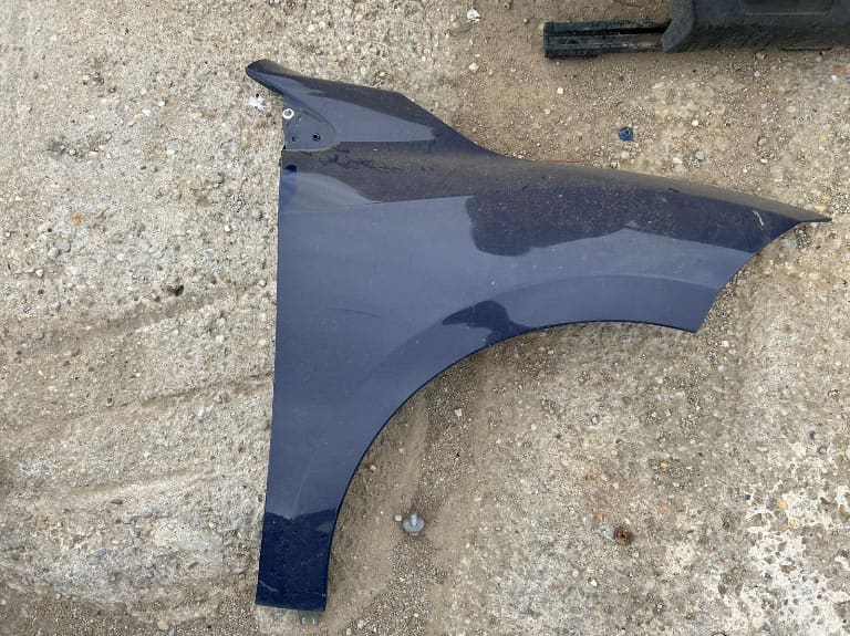 ARIPA DREAPTA FATA RENAULT MEGANE 3 2009 - 2013