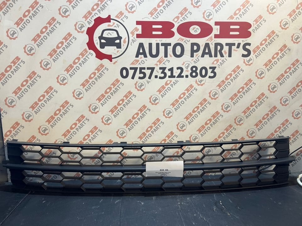 BOB 105 Grila Centrala Bara Fata Skoda Rapid Noua 5JA853677