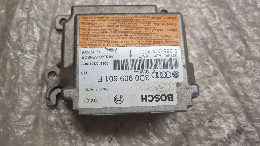 06748 Calculator modul airbag Vw Touareg, 3D0909601F