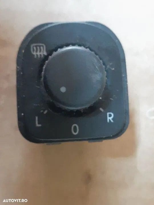 05278 Buton reglaj oglinzi VOLKSWAGEN 1K0959565L
