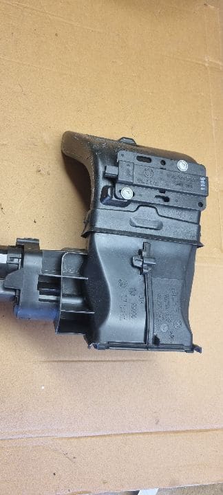 05966 Tunel aer central bmw e60 cu motoras clapeta aeroterma 6942989 10938414 64227063335