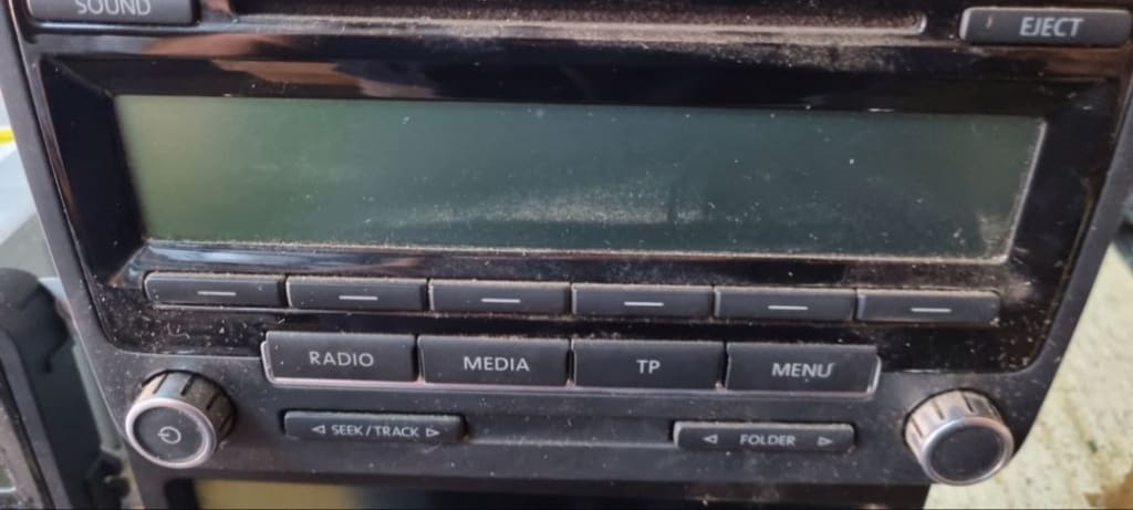 04121 01504 Radio CD Seat Leon, Seat Altea 5P0035186