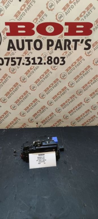 BOB089 BROASCA USA DREAPTA FATA TOUAREG /VW/ SEAT/ SKODA COD 3D1837016A