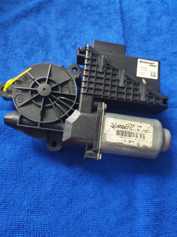 Motoraș Macara VW Polo 401355A6