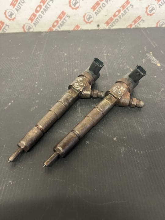 Injector / Injectoare Opel 2.0 cdti 0445110327