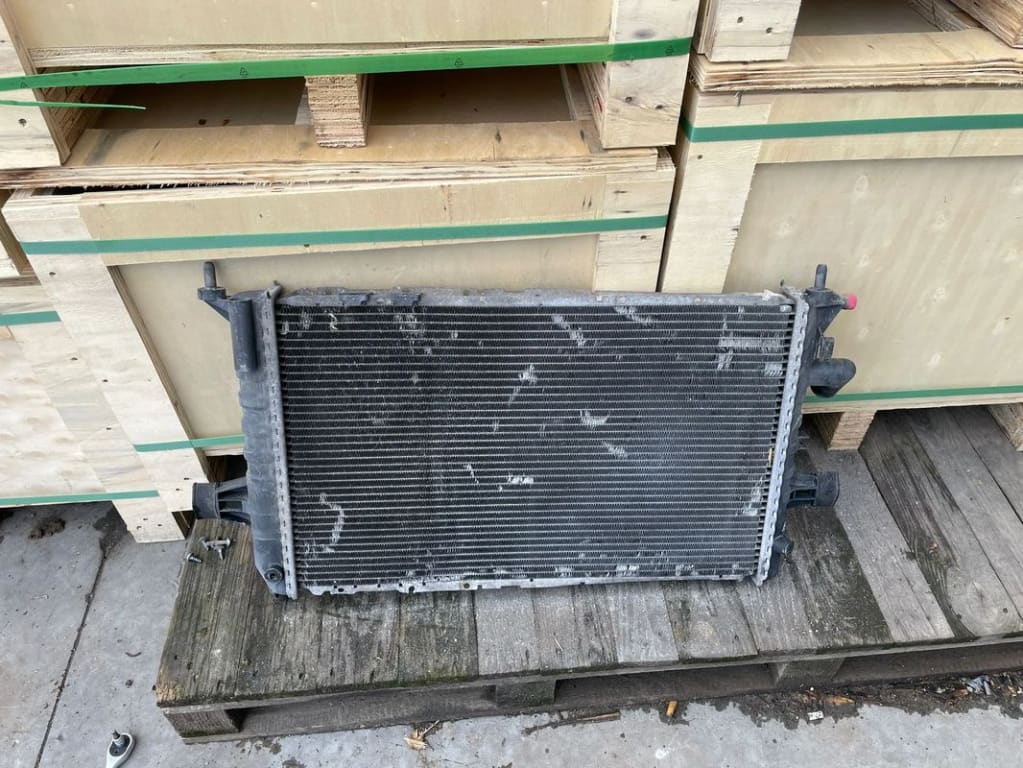 07035 Radiator AC Apa racire Opel Astra G 1.7 CDTI Radiator AC Apa racire Opel Astra G 1.7 CDTI 09129517 2003 2009 Radiator AC Apa racire Opel Astra G 1.7 CDTI 09129517 2003 2009 Radiator AC Apa racire Opel Astra G 1.7 CDTI 09129517 2003 2009 Radiato