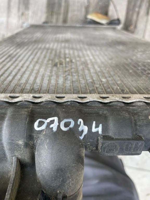 07034 Radiator racire apa, Opel Corsa C (F08, F68) [Fabr 2000-2005] 1.3 cdti, Z13DT, 13100381