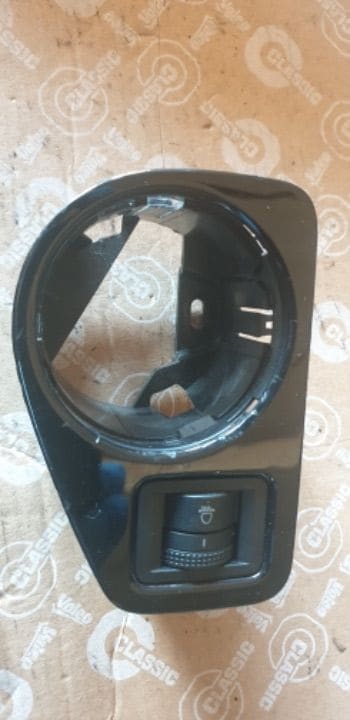 01270 Buton reglaj lumini bord Vw Passat B7