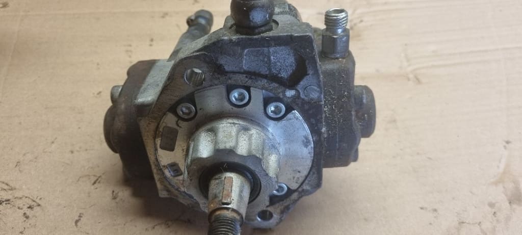 03565 Pompa injectie inalte opel 1.7 cdti 8.98403028-1 hu294000-050