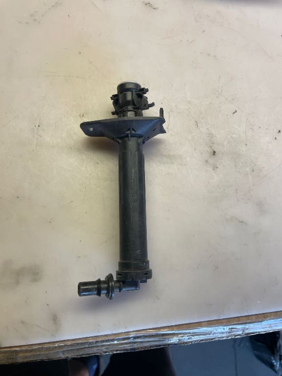 06857 CILINDRU SPALATOR FAR STANGA AUDI A5 C7 4G0955101A 1B/L4