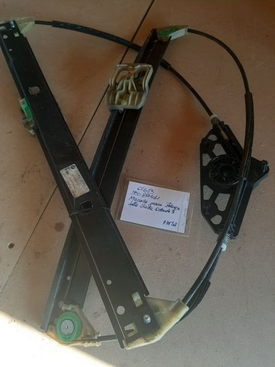01653 Macara geam stanga fata Skoda Octavia 3 02615 Macara geam stanga spate sk octavia 3 5e0839461