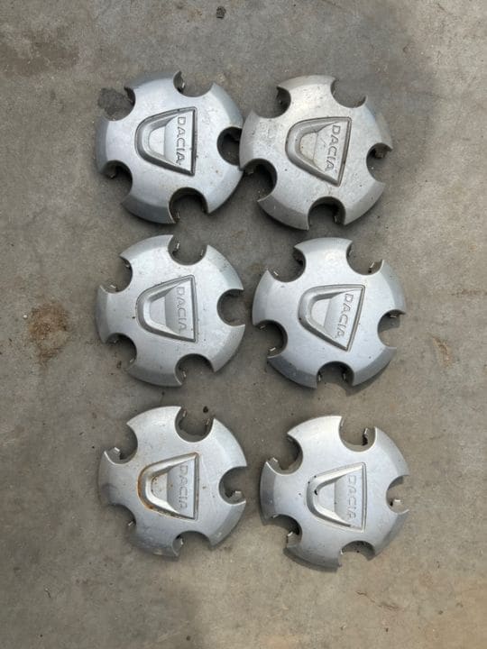 Capac Ornament Janta Tabla Dacia Duster / Pret / Bucata