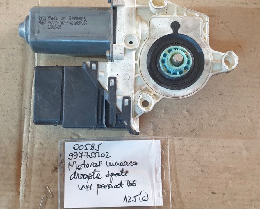 00585 Motoras macara dreapta spate Vw Passat B6 997755102 3c9959704 975281200