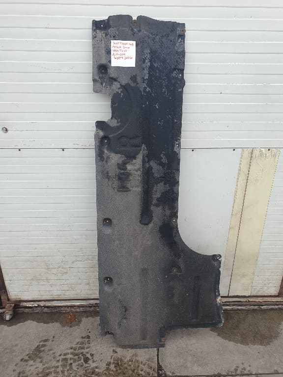 SCUT PODEA SUB MASINA PARTEA DREAPTA BMW SERIA 5 F10 2010-2015