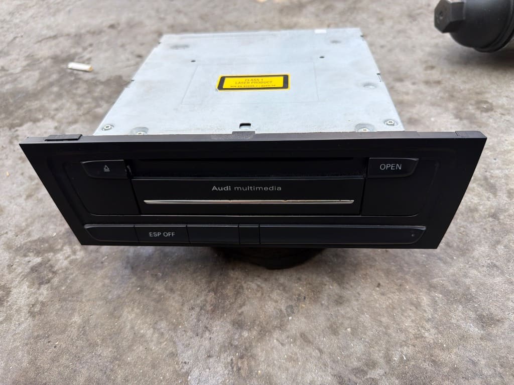 Unitate MMI Navigatie Audi A4 / A5 / Q5 8T1035652D