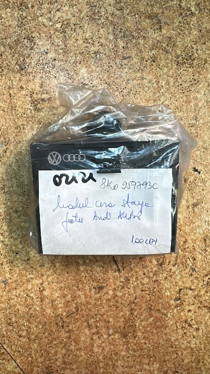 02121 Modul usa STANGA fata Audi A4 B8 8K0959793C 1B/L15