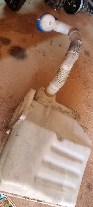 01121 Vas apa stropitori parbriz skoda octavia 2 fl 1k0955453 q/r/s
