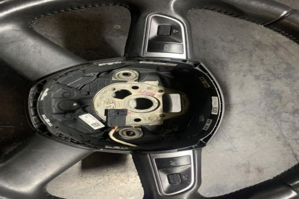 Volan Cu Comenzi Audi / A3 / A4 / A5 / A6 / 2007+
