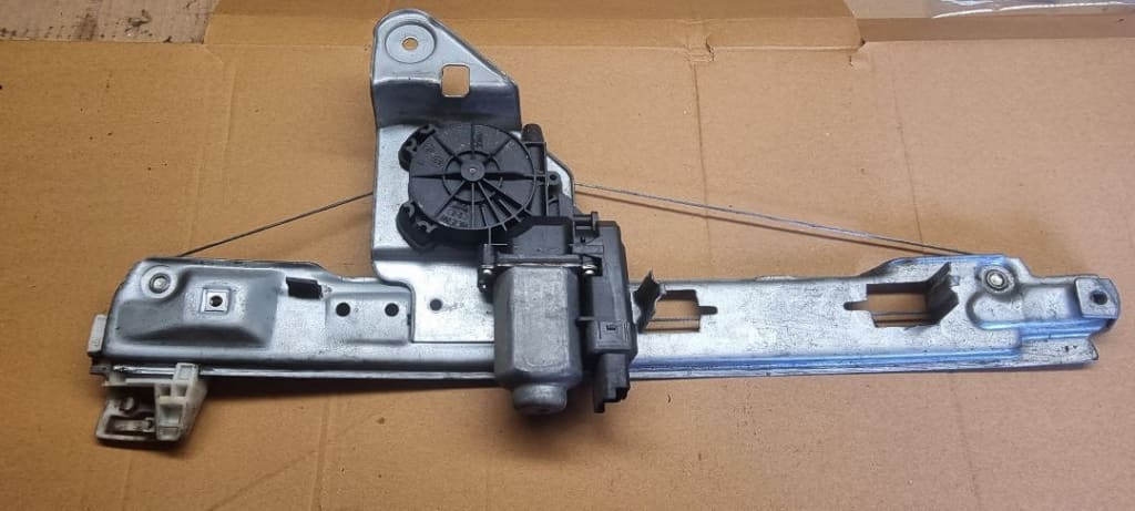 00459 Macara cu motoras stanga spate renault megane 2 190011782 28000461