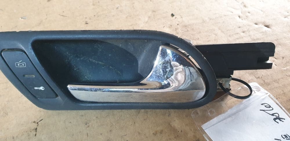 00863 Maner interior dreapta fata Vw Golf 5, Vw Jetta 3