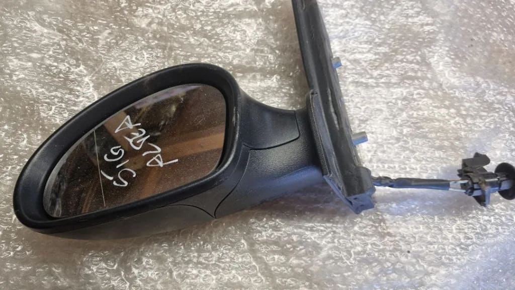 05347 Oglinda manuala stanga seat altea 5p e9014142