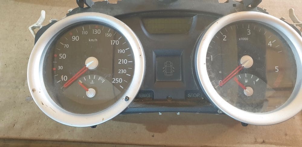 00767 Ceasuri bord Renault Megane 2 1.5 dci